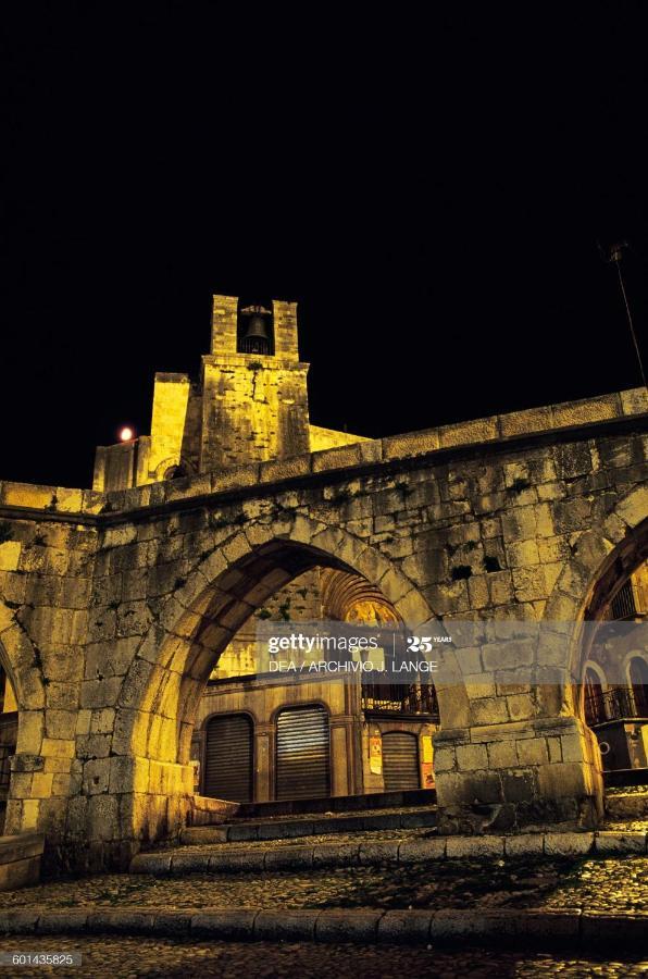 Dietro Piazza Maggiore Sulmona Kültér fotó
